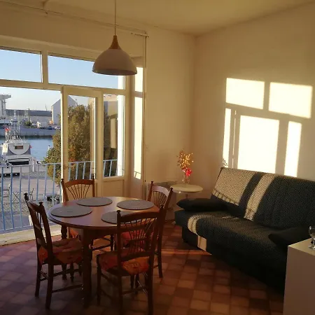 Sur Le Port Apartment Les Sables-d'Olonne Exterior photo
