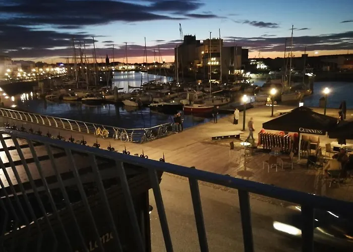Sur Le Port